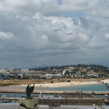 Ema'S Beach And Nightlife House Daire Lagos Dış mekan fotoğraf